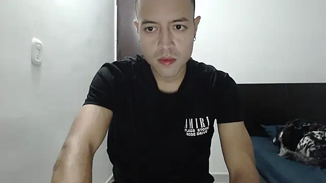 Snapshot of dimitriquiet05 chatting on 01-07-25, 03:35 dimitriquiet05 online show from 01-07-25, 03:35