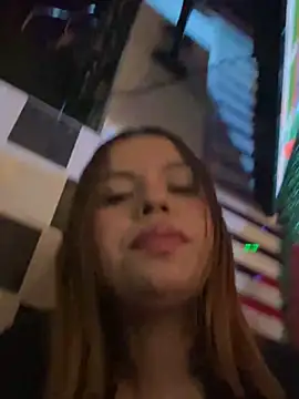 lalilamassu1 online show from 02-02-25, 12:09