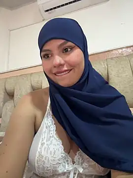 lalilamassu1 online show from 03-04-25, 04:27