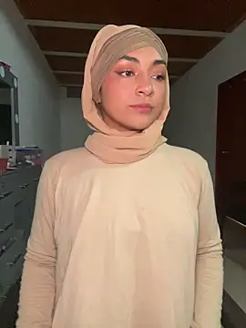 lalilamassu1 online show from 09-13-25, 11:04