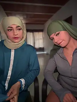 lalilamassu1 online show from 09-30-25, 09:42