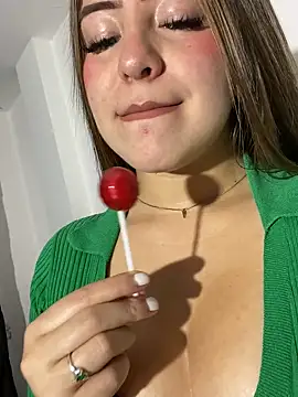 Snapshot of cheryl_cc chatting on 02-13-25, 08:34 cheryl cc online show from 02-13-25, 08:34