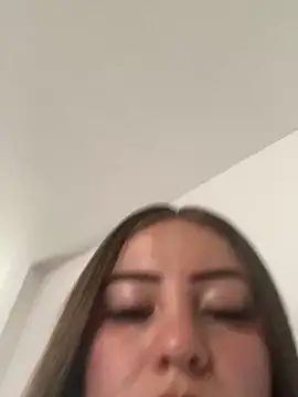 Snapshot of cheryl_cc chatting on 02-27-25, 07:04 cheryl cc online show from 02-27-25, 07:04