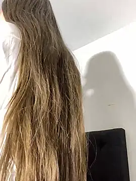 Snapshot of cheryl_cc chatting on 03-02-25, 08:40 cheryl cc online show from 03-02-25, 08:40