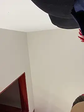 Snapshot of cheryl_cc chatting on 10-02-25, 05:20 cheryl cc online show from 10-02-25, 05:20