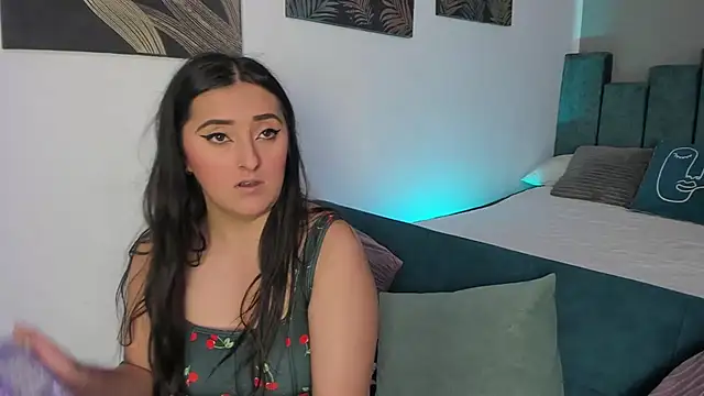 Kathia Morelli online show from 10-18-25, 12:17