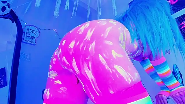 kuromi69 online show from 04-02-26, 08:12