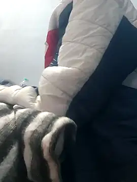 Snapshot of Angel_Anamika chatting on 12-21-25, 03:46 Angel Anamika online show from 12-21-25, 03:46