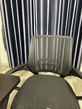 Louis Baby online show from 12-19-24, 03:19