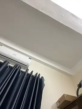 Louis Baby online show from 02-10-25, 04:58