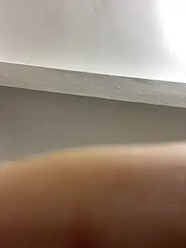 Louis Baby online show from 02-26-25, 08:48