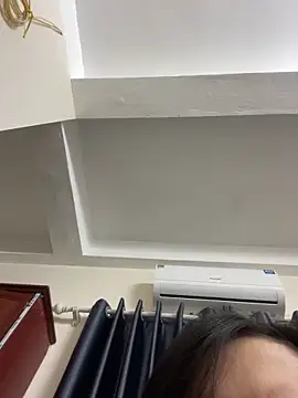 Louis Baby online show from 02-27-25, 12:23