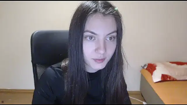 CuteJollie4U online show from 12-13-24, 08:58