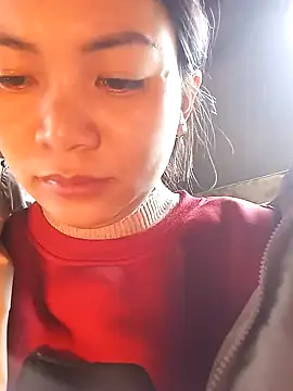 Snapshot of maynguyetkunn chatting on 01-15-25, 01:45 maynguyetkunn online show from 01-15-25, 01:45