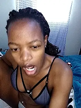 Snapshot of Sweatie_babies chatting on 01-09-26, 09:12 Sweatie babies online show from 01-09-26, 09:12