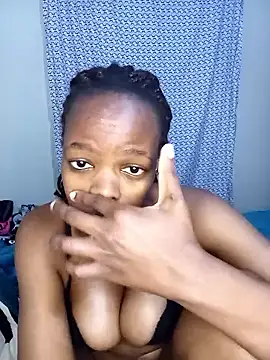 Snapshot of Sweatie_babies chatting on 01-09-26, 09:16 Sweatie babies online show from 01-09-26, 09:16