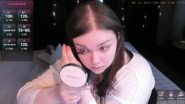 Snapshot of EvaBae chatting on 12-28-24, 09:20 EvaBae online show from 12-28-24, 09:20