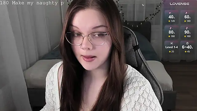 Snapshot of EvaBae chatting on 09-27-25, 09:31 EvaBae online show from 09-27-25, 09:31