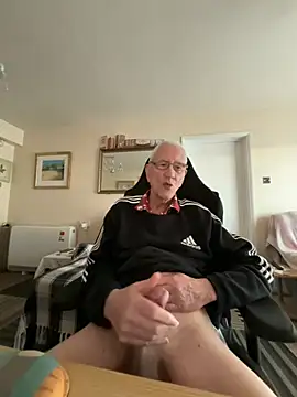 cutaboverest online show from 03-06-26, 04:36