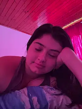 Snapshot of Stephania_18 chatting on 02-26-25, 04:03 Stephania 18 online show from 02-26-25, 04:03