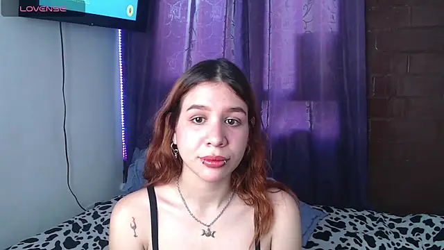 Snapshot of candypaint_7u7 chatting on 01-05-25, 06:35 candypaint 7u7 online show from 01-05-25, 06:35