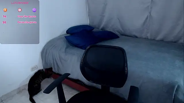 vanne summer  online show from 03-13-26, 12:17