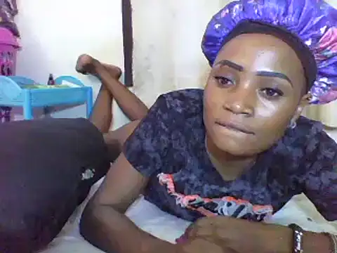 SpicyPetite online show from 02-28-25, 01:03