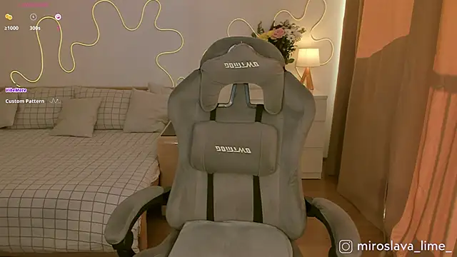 MiroslavaLime online show from 03-19-25, 05:41