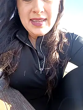 Snapshot of GatitaXD27 chatting on 02-03-25, 12:57 GatitaXD27 online show from 02-03-25, 12:57