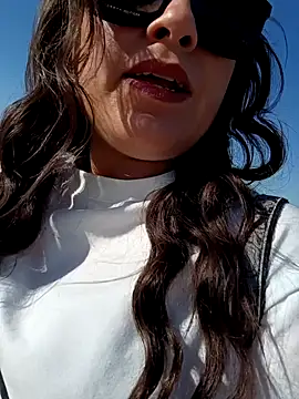 Snapshot of GatitaXD27 chatting on 02-04-25, 10:32 GatitaXD27 online show from 02-04-25, 10:32