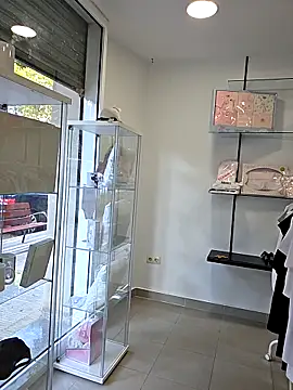 Snapshot of GatitaXD27 chatting on 10-04-25, 08:45 GatitaXD27 online show from 10-04-25, 08:45