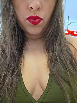 Snapshot of GatitaXD27 chatting on 10-30-25, 09:55 GatitaXD27 online show from 10-30-25, 09:55