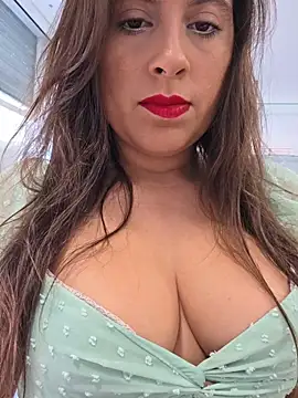 Snapshot of GatitaXD27 chatting on 11-05-25, 09:42 GatitaXD27 online show from 11-05-25, 09:42