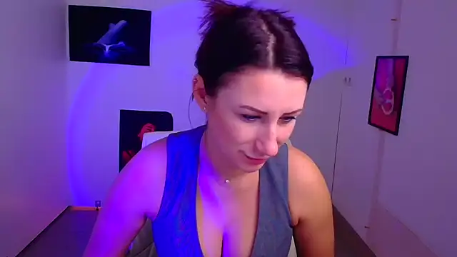 Loren Moa online show from 01-21-25, 07:15