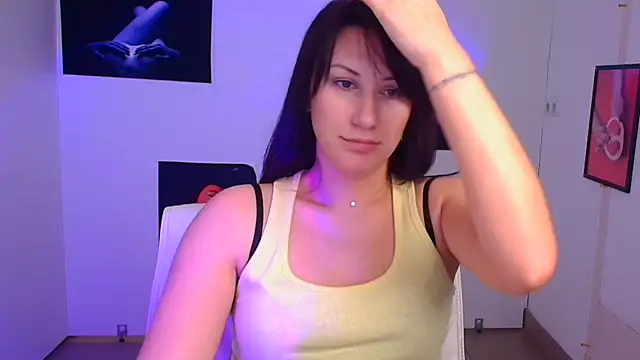 Loren Moa online show from 01-24-25, 01:03