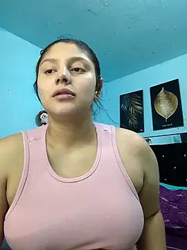 Snapshot of george_jonnes chatting on 02-13-25, 01:15 george jonnes online show from 02-13-25, 01:15