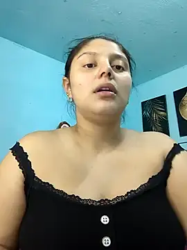 Snapshot of george_jonnes chatting on 02-19-25, 05:27 george jonnes online show from 02-19-25, 05:27