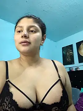 Snapshot of george_jonnes chatting on 02-21-25, 01:11 george jonnes online show from 02-21-25, 01:11