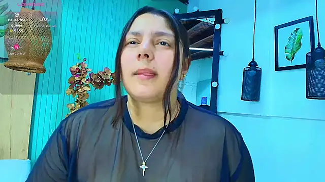 Snapshot of george_jonnes chatting on 05-12-26, 10:12 george jonnes online show from 05-12-26, 10:12
