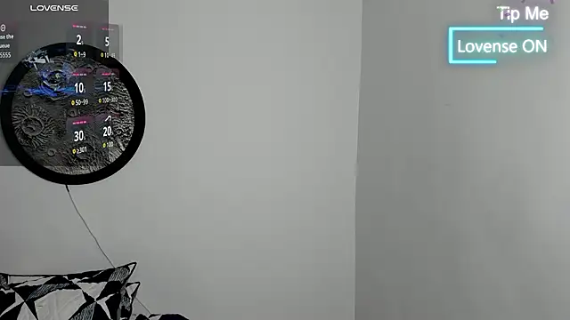 Snapshot of mike_belle chatting on 02-19-26, 02:18 mike belle online show from 02-19-26, 02:18