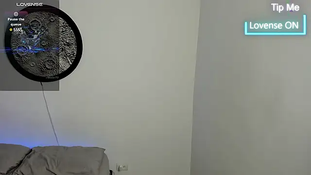 Snapshot of mike_belle chatting on 02-26-26, 01:37 mike belle online show from 02-26-26, 01:37