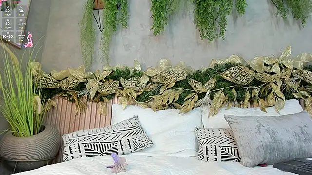 Lana Lann online show from 12-21-24, 12:16