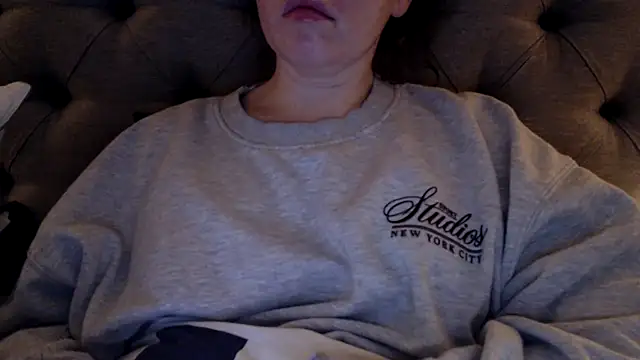 Sandysecret online show from 11-13-25, 08:08