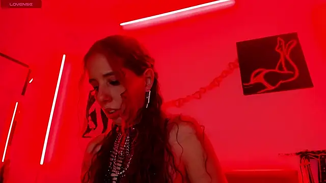 Snapshot of Little_Naughtty chatting on 02-19-25, 03:16 Little Naughtty online show from 02-19-25, 03:16