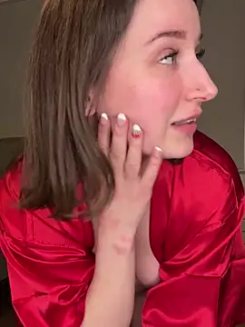 nerdynina online show from 02-05-25, 03:34