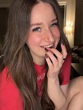 Snapshot of nerdynina chatting on 02-22-26, 03:18 nerdynina online show from 02-22-26, 03:18