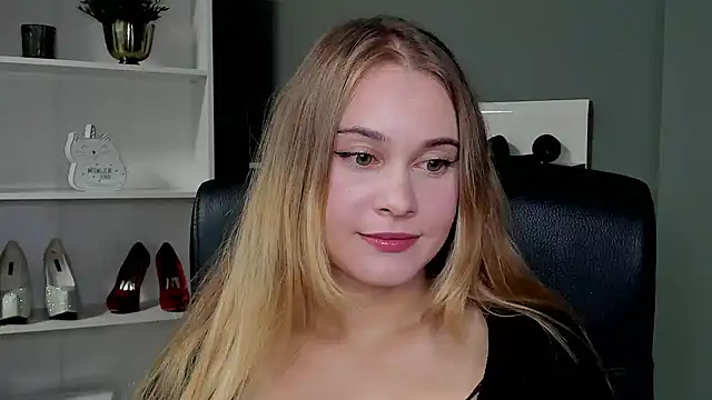 kitty valeria online show from 09-22-25, 08:44