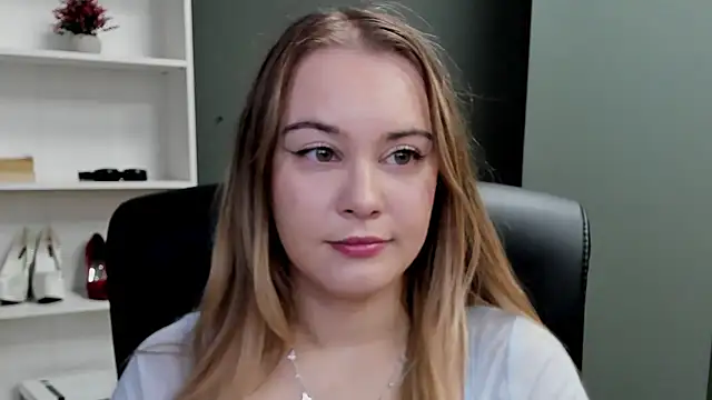 kitty valeria online show from 01-17-26, 07:46