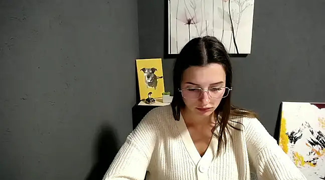 lady olivia  online show from 02-04-25, 04:29