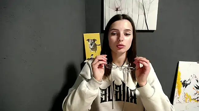 lady olivia  online show from 02-12-25, 01:37